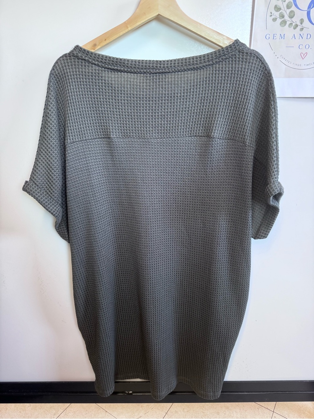 NWT Umgee Ash Gray Waffle Knit T-Shirt Dress Rolled Sleeve VERY Oversized Medium - Picture 8 of 9